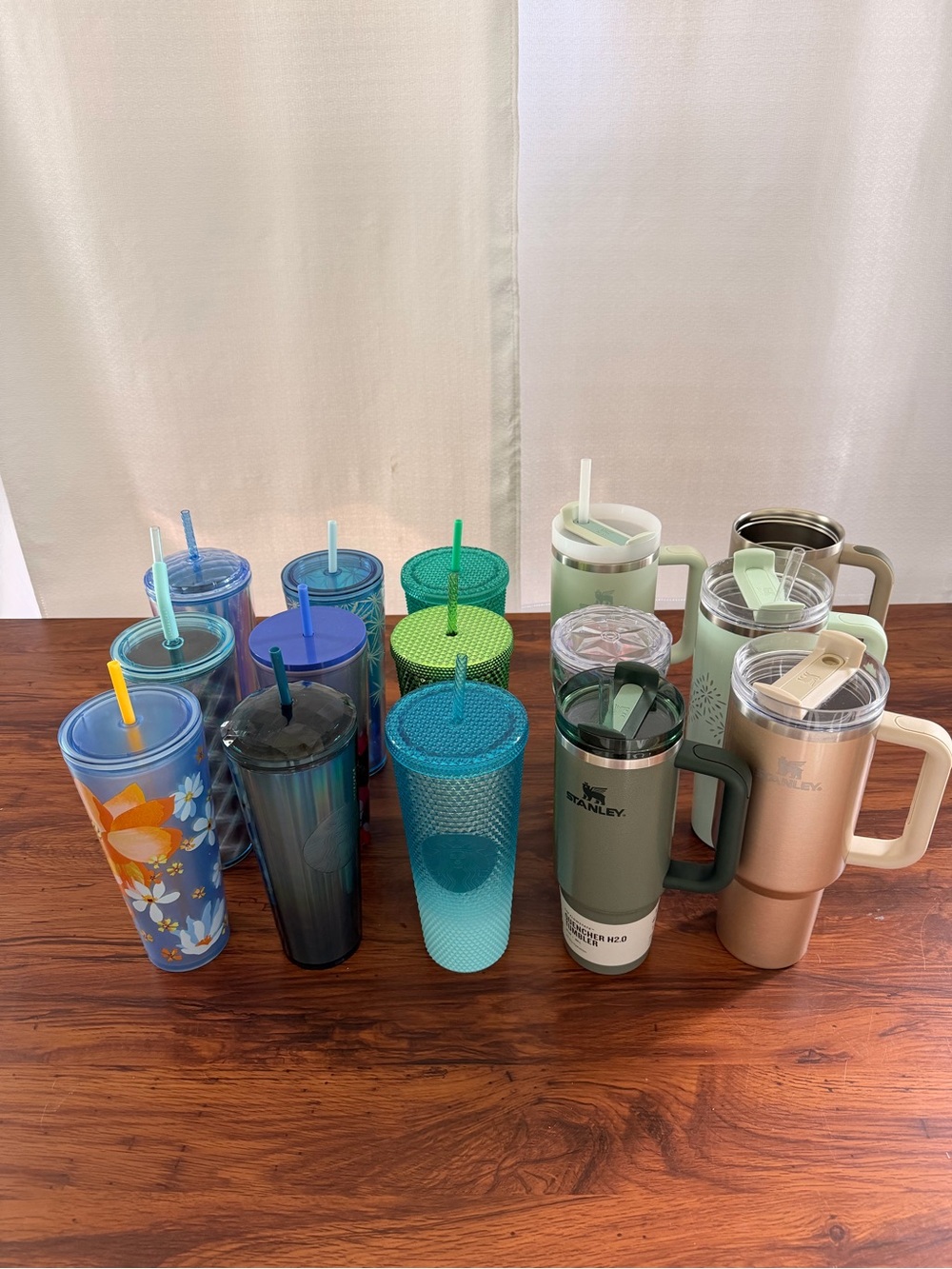 Stanley & Starbucks Cup Lot